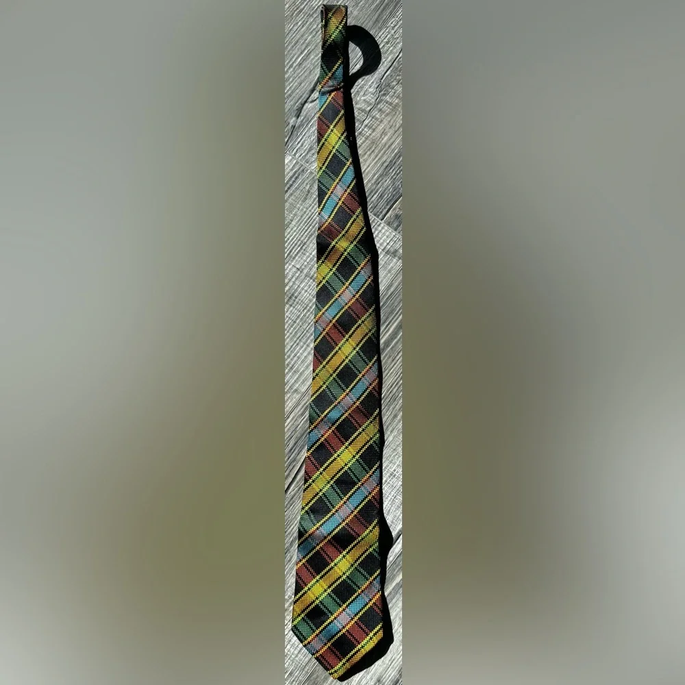 Burberry black label tie